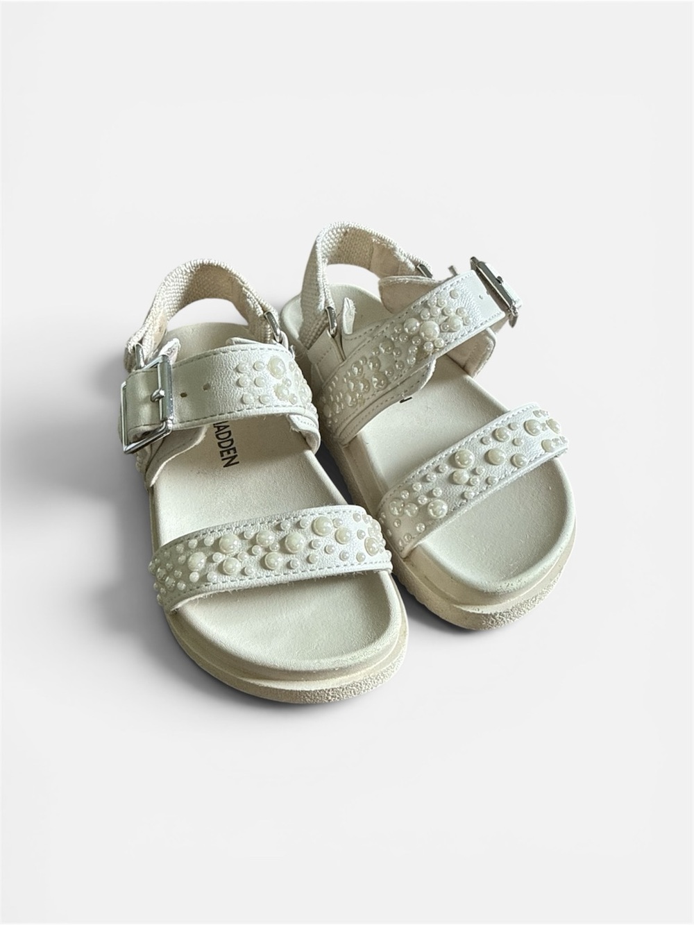 Steve Madden Toddler Girl’s Sandals Size 7, Bone Color.